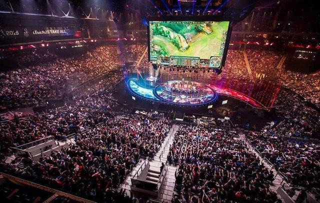 NIP3-2逆转FPX晋级季后赛，leave高光Jiejie失误引争议-安博电竞